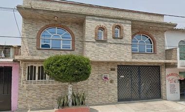 BONITA CASA EN VENTA EN CHIMALHUACÁN, EDOMEX