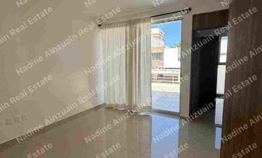 CASA EN RENTA UBICADA EN RESIDENCIAL AQUA I,  CANCÚN SOBRE AVENIDA HUAYACAN,4 RECÁMARAS, AMENIDADES, SEGURIDAD 24 HORAS.