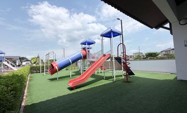 terreno Esquinero en Isla celeste de 250 m2
