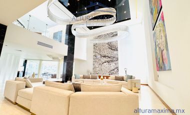 Lujosa Residencia en Venta Bosque de las Lomas Zapopan Zona Andares