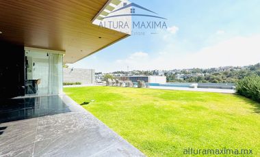 Lujosa Residencia en Venta Bosque de las Lomas Zapopan Zona Andares