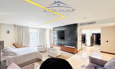 Lujosa Residencia en Venta Bosque de las Lomas Zapopan Zona Andares