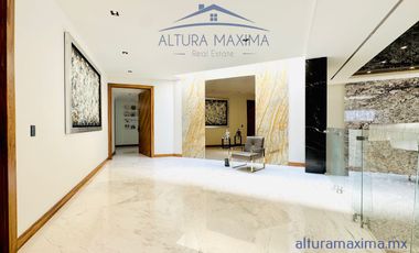 Lujosa Residencia en Venta Bosque de las Lomas Zapopan Zona Andares