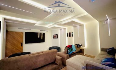 Lujosa Residencia en Venta Bosque de las Lomas Zapopan Zona Andares