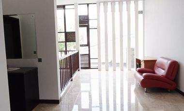 FOR RENT HUNIAN FURNIHSED 5BR AKSES DEKAT JALAN UTAMA BYPAS SANUR