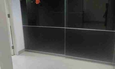 Dijual rumah bagus 3 lantai 4 kamar tidur di Pluit