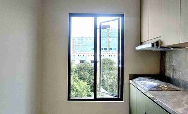Salemba Jakarta Pusat Kost Baru 5 Lantai 43 Kamar Semi Furnished
