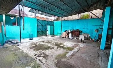 DIJUAL CEPAT – GUDANG STRATEGIS MULTIFUNGSI Cocok untuk hunian, kantor, gudang, atau investasi lahan parkir  Lokasi: Komp. Padasuka Indah, Ngamprah