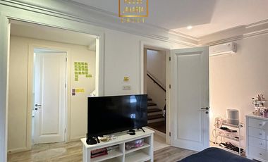 Rumah American Classic area Kemang Jakarta Selatan