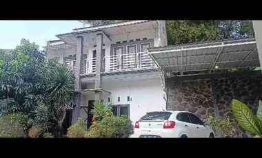 DIKONTRAKKAN / DIJUAL RUMAH DI KEPANJEN MALANG