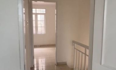 DISEWAKAN CEPAT RUMAH DI MUTIARA TAMAN PALEM