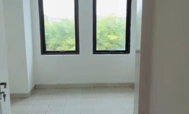 DISEWAKAN CEPAT RUMAH DI MUTIARA TAMAN PALEM