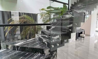 Se vende casa amoblada 5 habitaciones en Blue Bay • Isla Mocolí