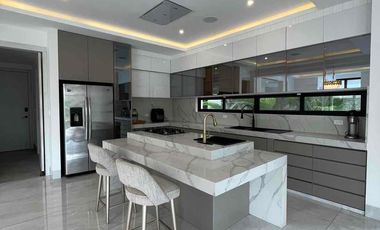 Se vende casa amoblada 5 habitaciones en Blue Bay • Isla Mocolí