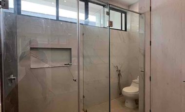 Se vende casa amoblada 5 habitaciones en Blue Bay • Isla Mocolí