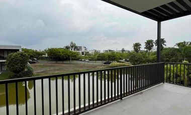 Se vende casa amoblada 5 habitaciones en Blue Bay • Isla Mocolí