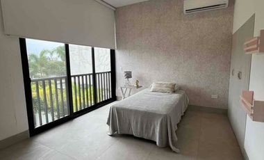 Se vende casa amoblada 5 habitaciones en Blue Bay • Isla Mocolí