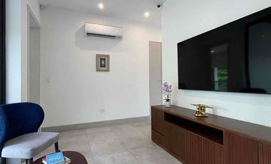 Se vende casa amoblada 5 habitaciones en Blue Bay • Isla Mocolí