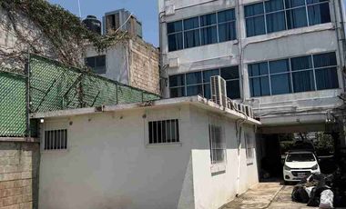 EDIFICIO EN INIGUALABLE UBICACIÓN VISTA HERMOSA LA ZONA DORADA DE CUERNAVACA. CON 10 ESTACIONAMIENTOS