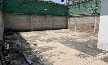 EDIFICIO EN INIGUALABLE UBICACIÓN VISTA HERMOSA LA ZONA DORADA DE CUERNAVACA. CON 10 ESTACIONAMIENTOS