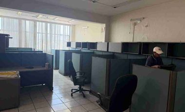 EDIFICIO EN INIGUALABLE UBICACIÓN VISTA HERMOSA LA ZONA DORADA DE CUERNAVACA. CON 10 ESTACIONAMIENTOS