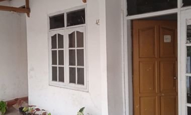 Jual Rumah Siap Pakai, Aman dan Strategis Tengah Kota