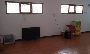 Jual Rumah Siap Pakai, Aman dan Strategis Tengah Kota