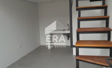 Disewakan Rumah Brand New Modern Minimalis di Rolling Hills Karawang