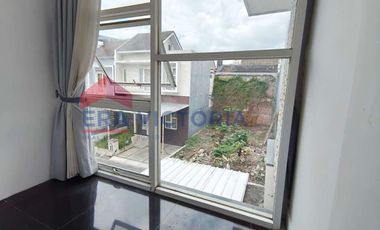 Rumah Sewa Area Tasikmadu Dekat Pusat Bisnis Suhat Cocok untuk Pekerja