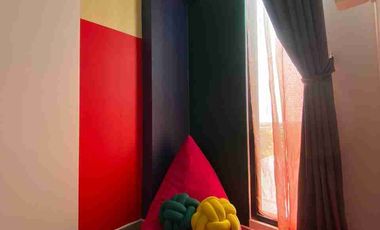 disewakan apartment full furnish bagus type studio lokasi strategis fasilitas lengkap., depan universitas dan rumah sakit eka hospital kota harapan indah