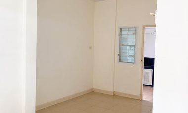 House for sale at Marouy Motorway, Chachoengsao. Single-storey detached house, airy and spacious with a large surrounding area.
