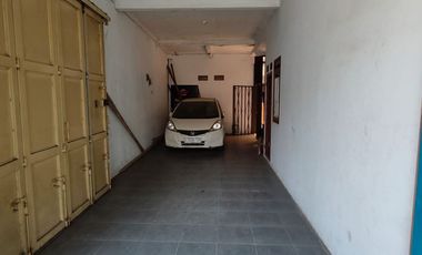 Disewakan Ruko + Rumah Siap Pakai Rajawali Barat Untuk Usaha Dan Kantor Ref.05297