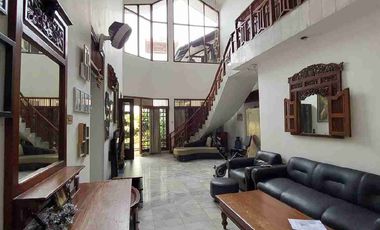 rumah lux jogja jalan besar