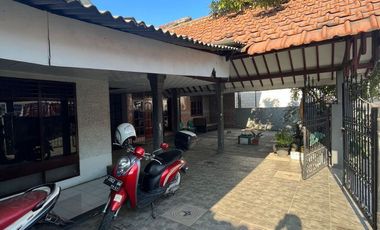 Hitung tanah! Rumah 1 lantai di Jalan Suningrat Taman - Sidoarjo