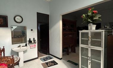 Hitung tanah! Rumah 1 lantai di Jalan Suningrat Taman - Sidoarjo