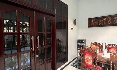 Hitung tanah! Rumah 1 lantai di Jalan Suningrat Taman - Sidoarjo