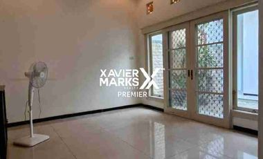 Disewakan Rumah Modern Mewah & Luas di Boulevard Puncak Dieng, Malang