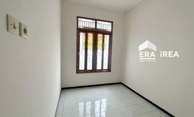 DIJUAL RUMAH MURAH AREA SOLO BARU