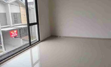 Rumah Baru di Jalan Budi Cimahi Belakang Komplek Setra Duta Bandung