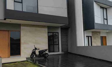 Rumah Baru di Jalan Budi Cimahi Belakang Komplek Setra Duta Bandung