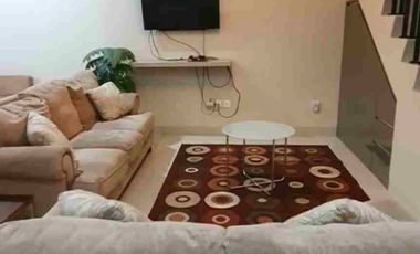 Sewa Cepat Rumah Eksklusif 2 Lantai Furnish di Water Spring Grand Wisata