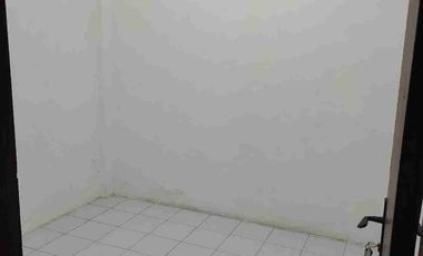 Rumah 2 BR, 1 KM, Wifi, Carport, Asri, di belakang Terminal Ubung