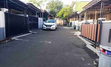 Jual Cepat Rumah 2 Lantai Strategis di Bintara Bekasi Barat