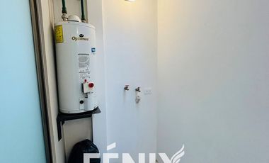 Casa en Venta: Fracc. Santa María Coatepec- Diseño minimalista y amplio jardín