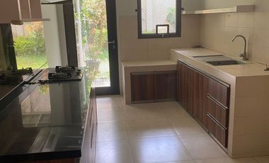 DISEWAKAN Rumah Kota BAru Parahyangan (KBP) Wangsakerta dkt Hotel Mason Pine, BAIS, CBCS, Al-Irsyad, IKEA, Whoosh Padalarang