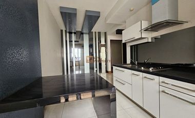 Siap siap Cuan! Nego sampai deal Dijual 2br Renovasi jadi 1br luas siap huni semi furnished Apartemen Mediterania Marina Ancol Residence