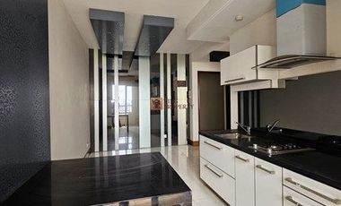 Siap siap Cuan! Nego sampai deal Dijual 2br Renovasi jadi 1br luas siap huni semi furnished Apartemen Mediterania Marina Ancol Residence
