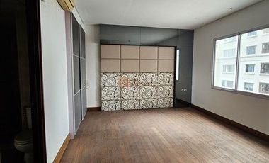 Siap siap Cuan! Nego sampai deal Dijual 2br Renovasi jadi 1br luas siap huni semi furnished Apartemen Mediterania Marina Ancol Residence