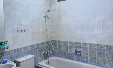 Dijual Rumah Luas Siap Huni di Kawasan Batununggal