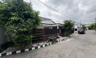 Dijual Via Lelang Rumah 1 lantai Darmo Permai Selatan